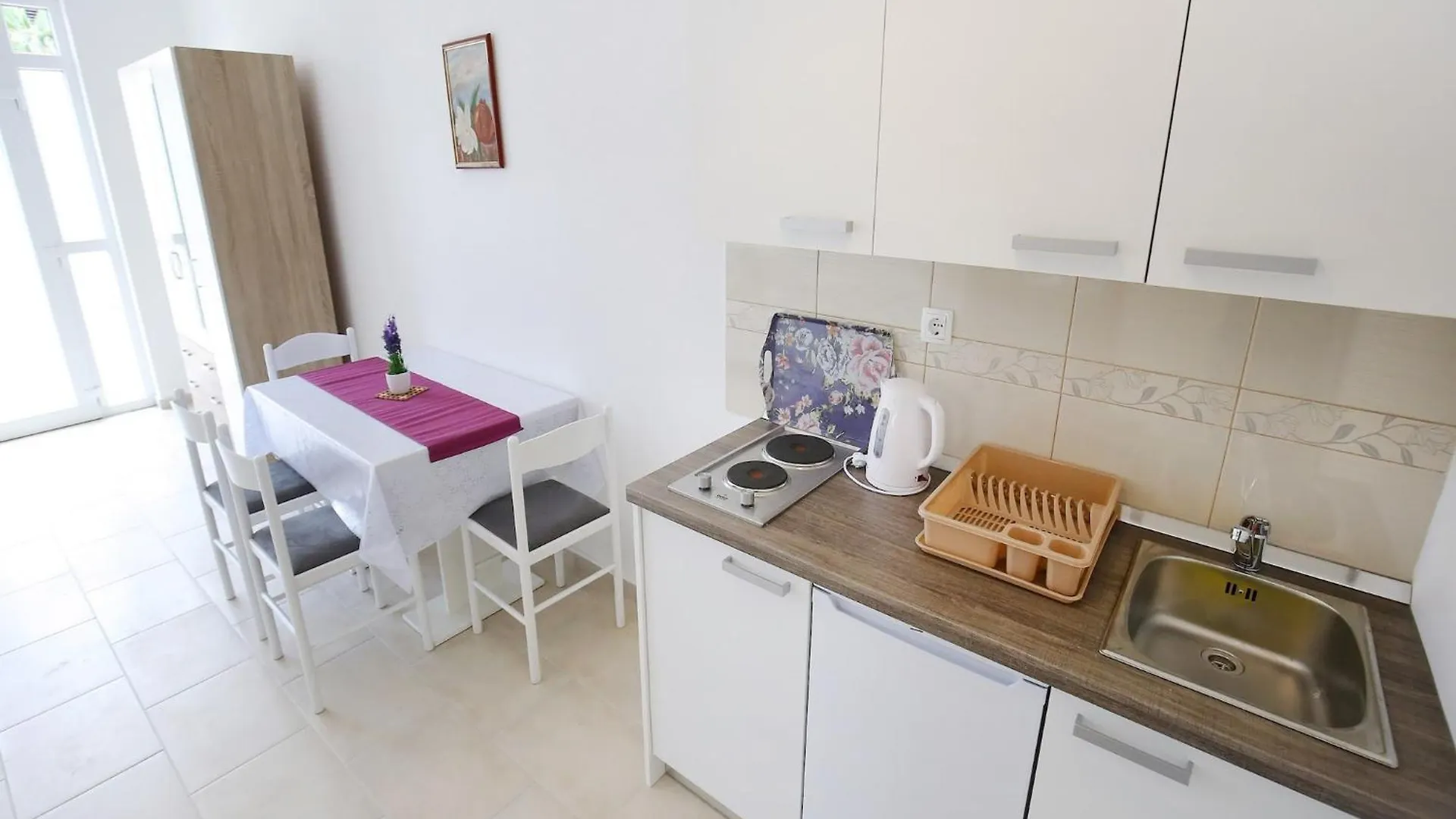 Apartments Kapetan - One Bedroom Apartment With Terrace Sukošan クロアチア