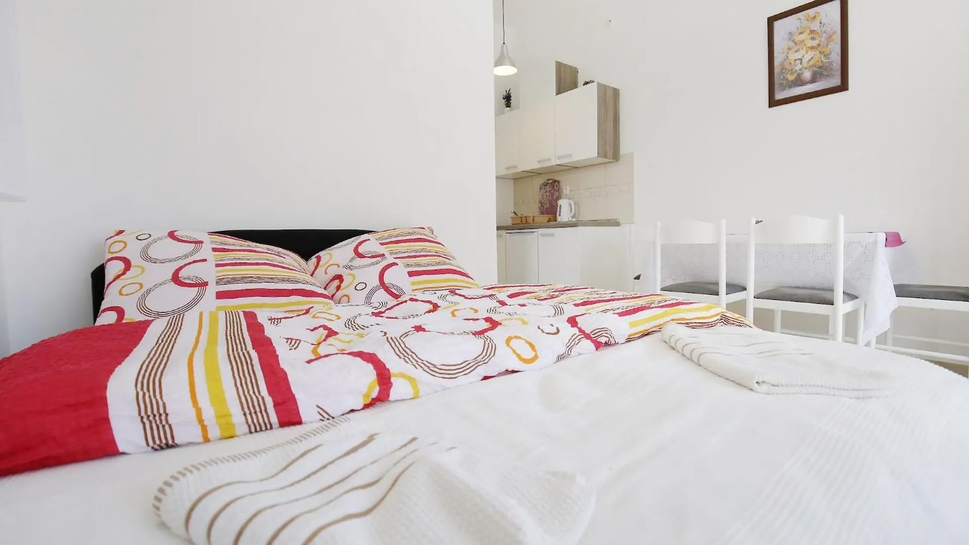 Apartments Kapetan - One Bedroom Apartment With Terrace Sukošan 0*,  クロアチア